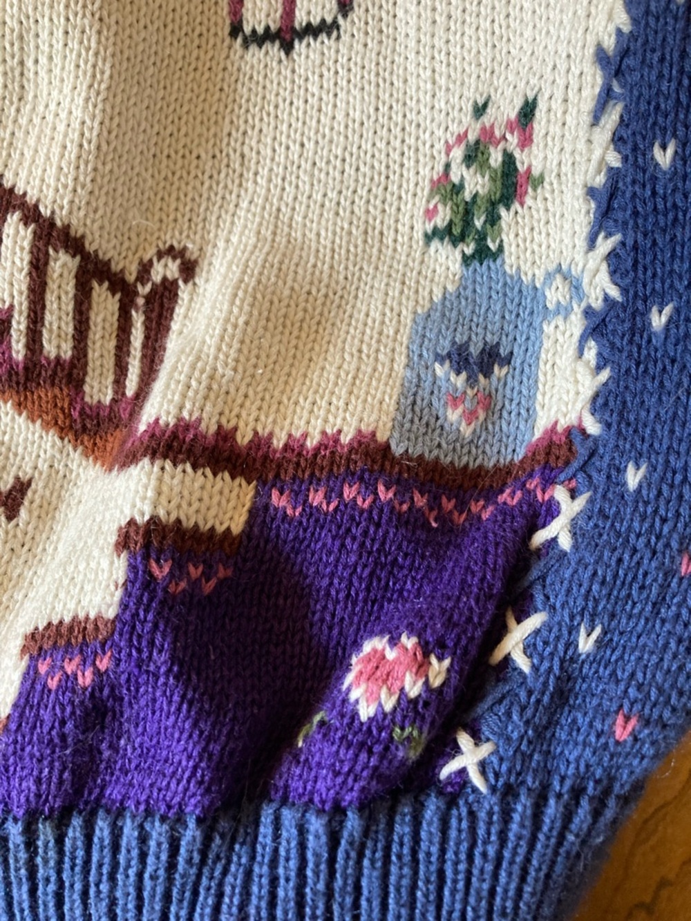Vintage Woolrich Embroidered Sweater - XL - Picture 8 of 16